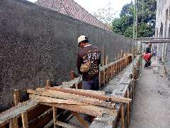 Foto AI review Halim 2026-08-09
