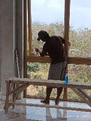 Foto AI review suarji 2026-09-30